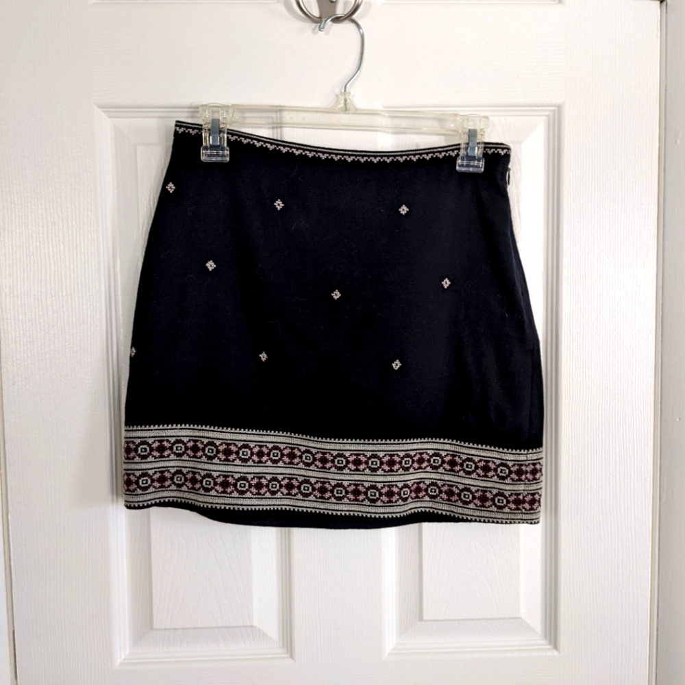 Embroidered Madewell mini skirt
